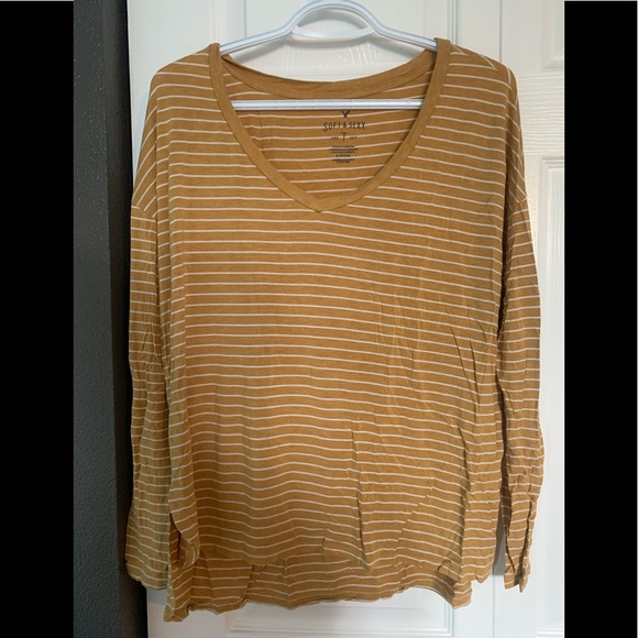 American Eagle V-Neck Long Sleeve - Picture 1 of 1